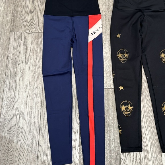 Set of 3 trendy leggings barely used - Picture 2 of 11